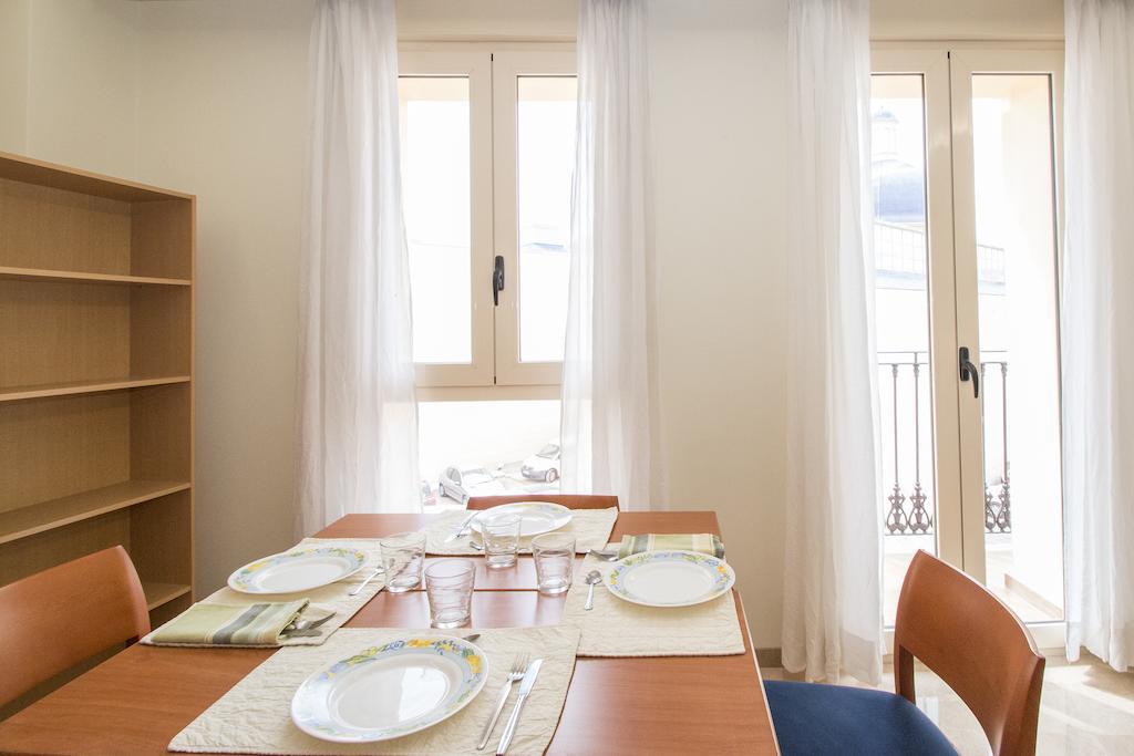 Viveros Apartments Valencia Phòng bức ảnh